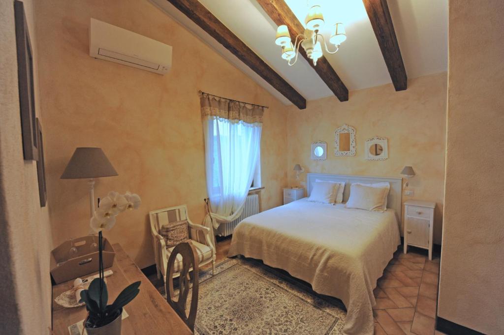 Agriturismo Sugheretello