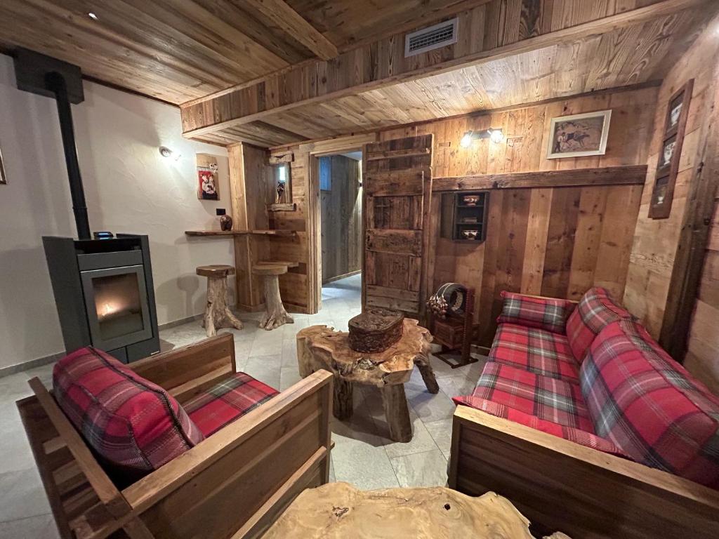 HIBOU Chambres – Cogne