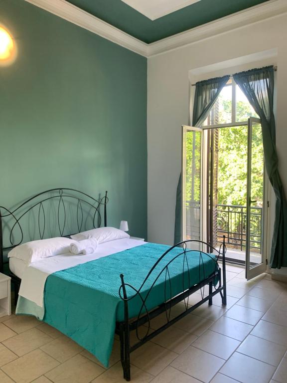 GARIBALDI ROOMS